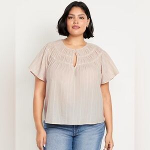 NEW…Old Navy Flutter-Sleeve Top